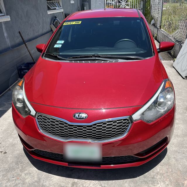 Red Kia Forte